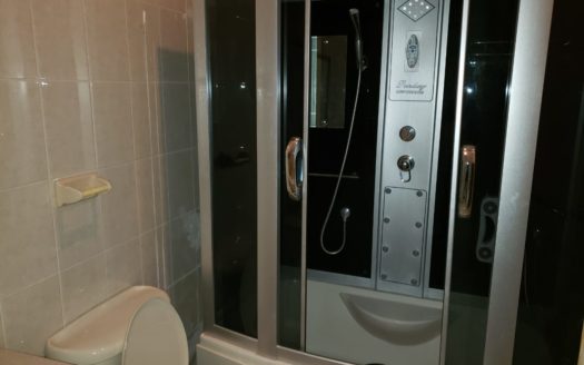 28 B Shenstone Drive, Kingston 6