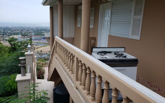 28 B Shenstone Drive, Kingston 6